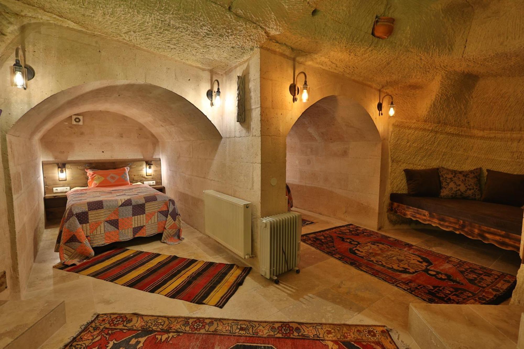 Demisos Caves Hotel Ürgüp Eksteriør billede