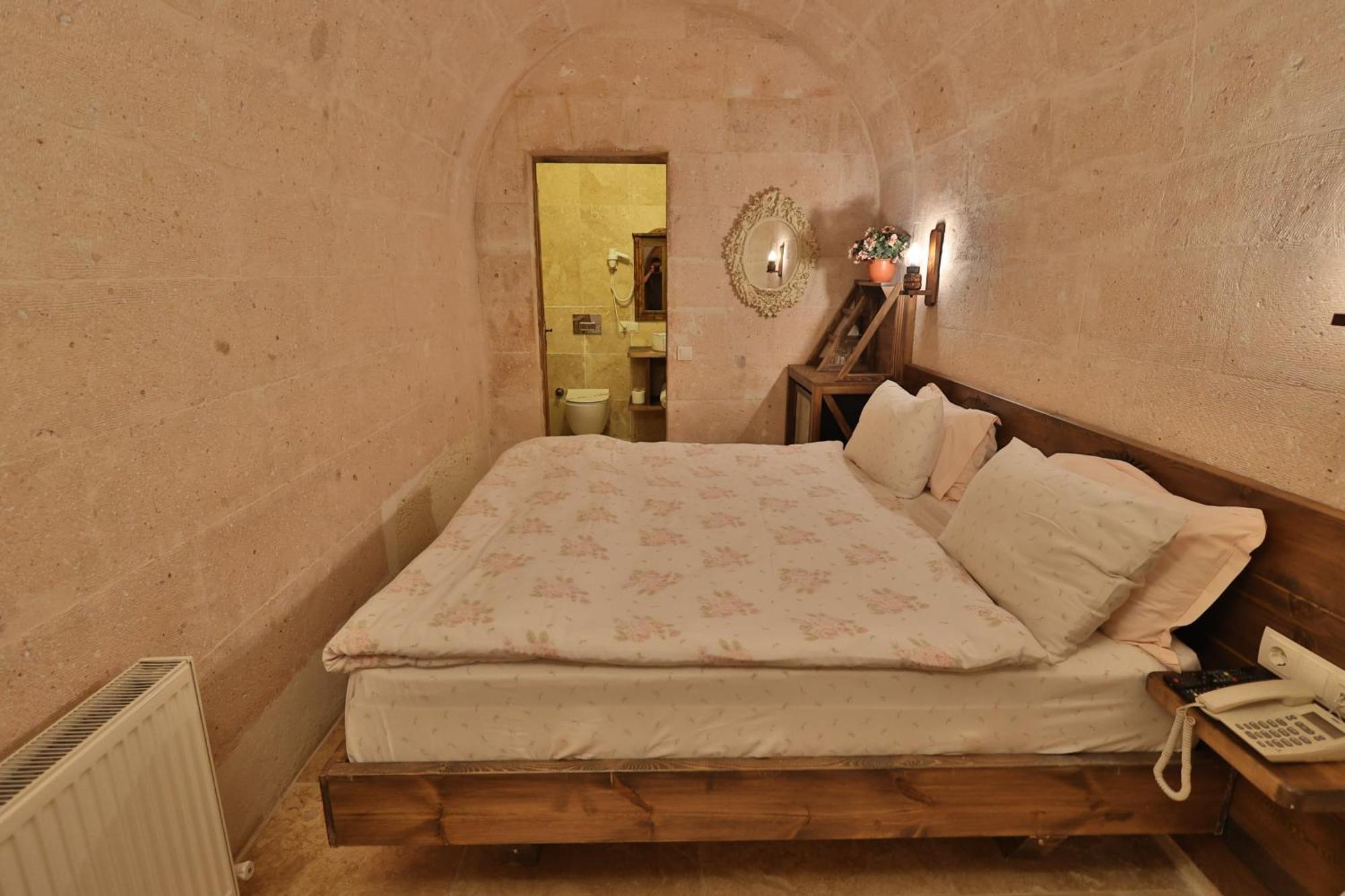 Demisos Caves Hotel Ürgüp Eksteriør billede