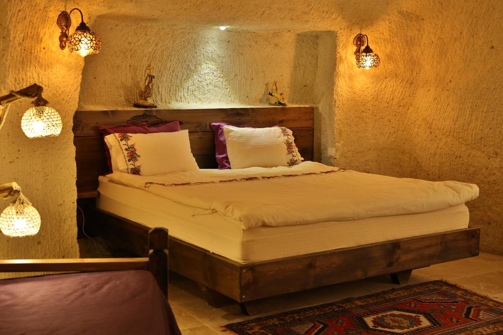 Demisos Caves Hotel Ürgüp Eksteriør billede